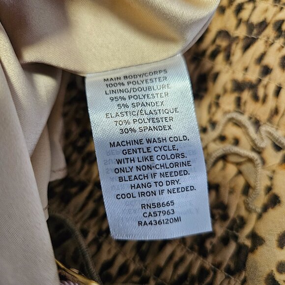 NWT Rachel Parcell Animal Print Dress Size 6 - Picture 16 of 16